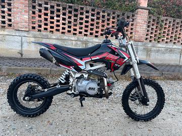 Pit Bike PBS 125 , 4 marce.