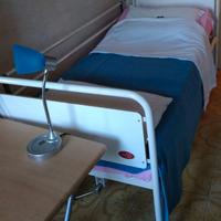 letto per persone non autosufficienti 