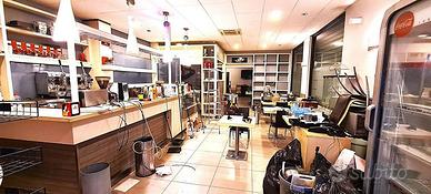 Attività / Licenza di 130 m² con 2 locali a Genova