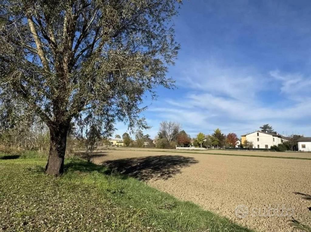 Immobile in asta di 17533 m² a San Possidonio - Vista 3