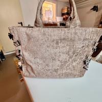 Borsa Pinko capiente in velluto