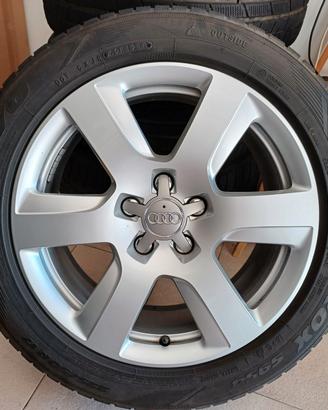 Cerchi Audi originali 17” + gomme invernali Toyo
