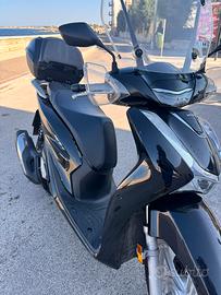Honda sh150