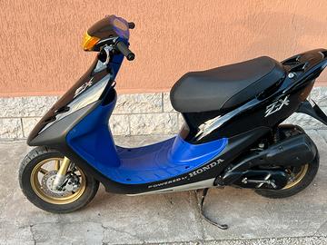 Honda zx dio