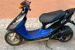 Honda zx dio