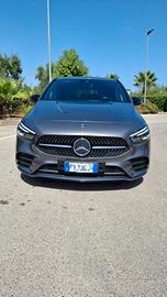 CLASSE B 180 PREMIUM AMG