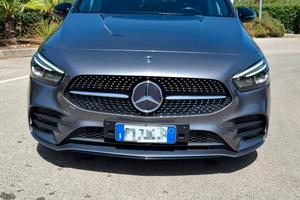 CLASSE B 180 PREMIUM AMG