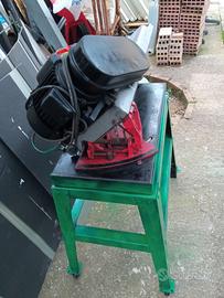 Sega circolare a nastro 