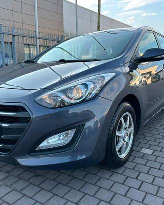 HYUNDAI - i30 Station Wagon EURO 6B
