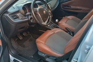 alfa romeo 1600 Multijet - 2014 neo patentati