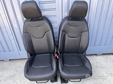 Sedili in pelle Jeep Renegade