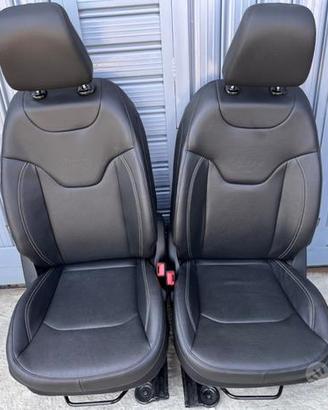Sedili in pelle Jeep Renegade
