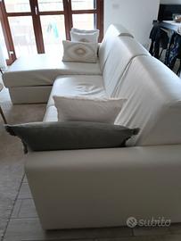 divano letto con penisola e contenitore ecopelle b