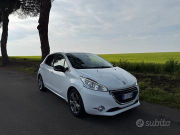 Peugeot 208 Automatica