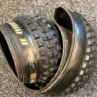 Maxxis Minion DHR II Rear 27.5 x 2.30 TR EXO 3C 