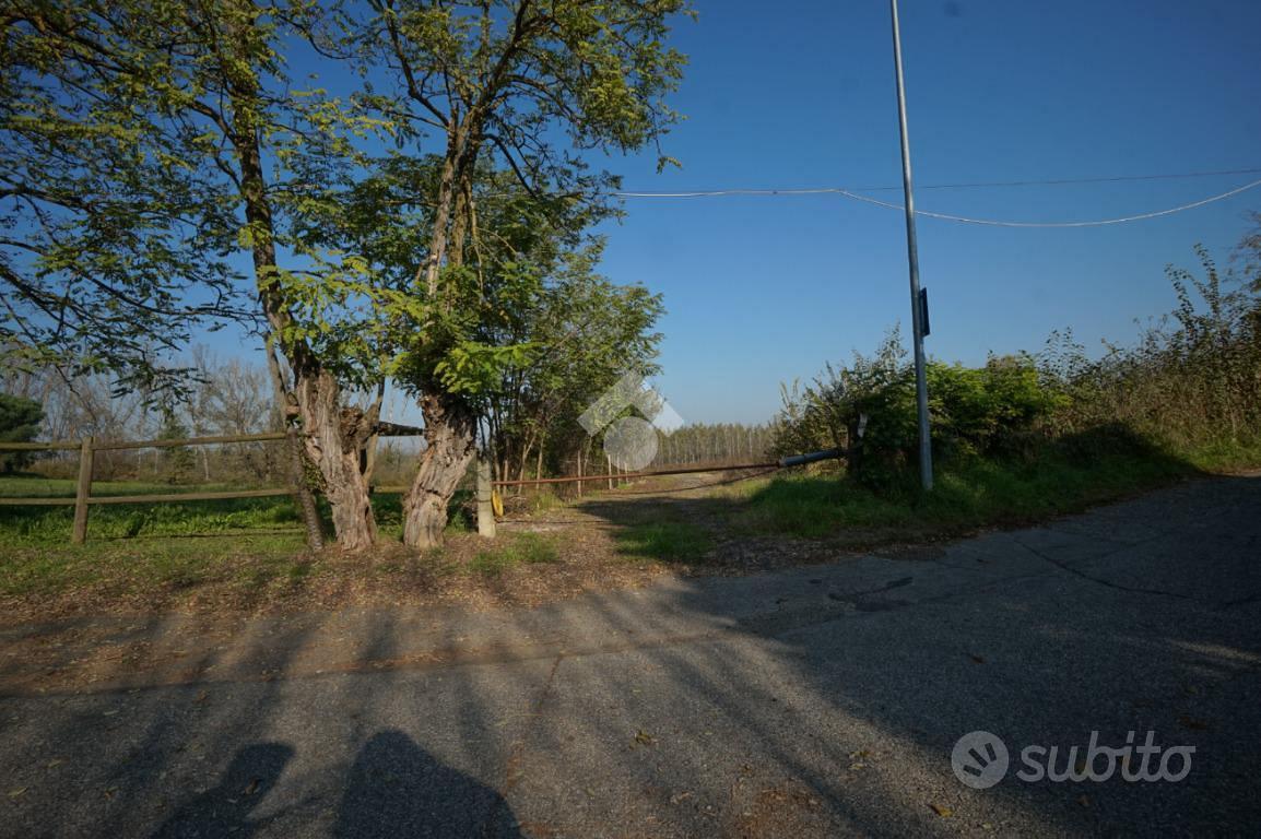 TER. RESIDENZIALE A NIZZA MONFERRATO - Vista 2