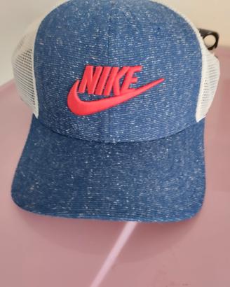 Beretto nike