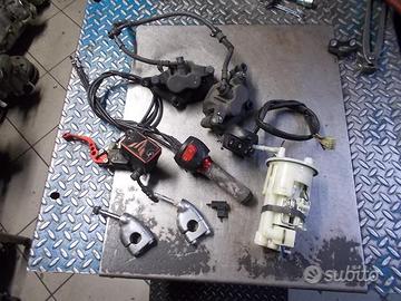 MT 03 660 09-11 : pinza devio pompa freno