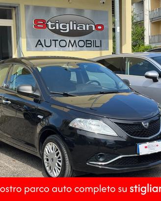 LANCIA Ypsilon 1.2 69 CV 5p. GPL Ecochic Silver