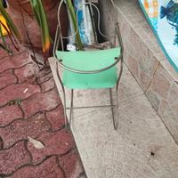 Seggiolone vintage per le bambole 