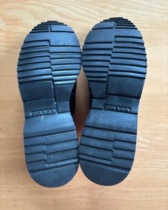 Scarpe Prada tg 37. / 1/2
