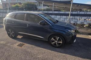 Peugeot 3008 modello allure park