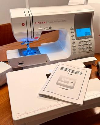 Singer Quantum Stylist 9960 completa di tutto.