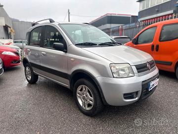 Fiat Panda 1.2 4x4 Climbing NEOPATENTATI KM CERT