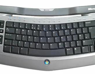 Tastiera bluetooth con touchpad mediacenter
