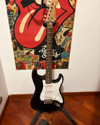 Chitarra Tipo Stratocaster + Pedale Wah in omaggio