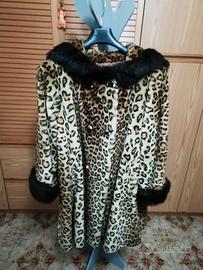 Pelliccia ecologica da donna