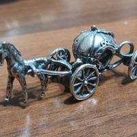 Cavallo e carrozza in miniatura argento 800