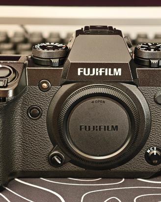 Fujifilm X-H1 + Grip + accessori