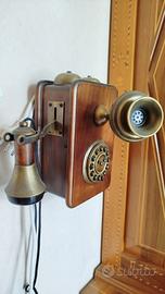 telefono vintage da muro