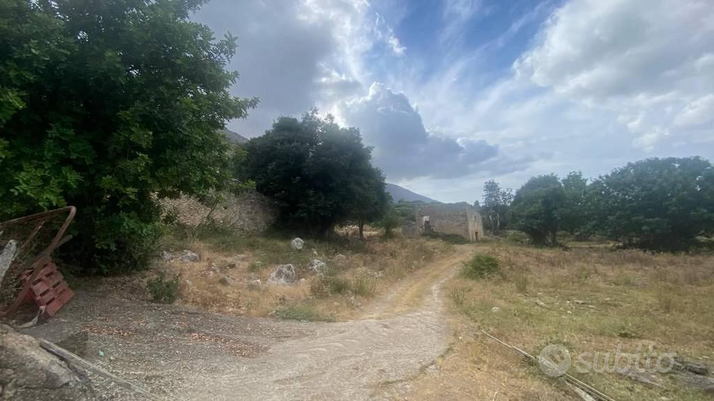 Terreno di 590 m² a Carini - Vista 3