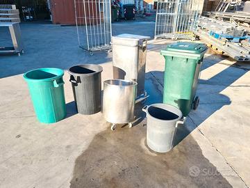 bidoni e pattumiere per rifiuti usati