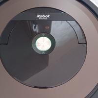 iRobot aspirapolvere 896 Roomba