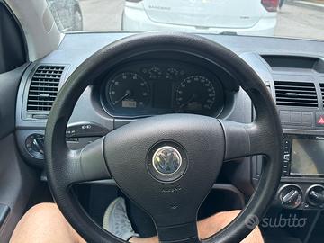 Volkswagen Polo 1.2 70cv. TRATTABILE