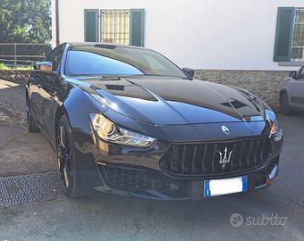 Maserati Ghibli 330 CV MHEV GT