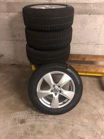 GOMME INVERNALI PIRELLI  + CERCHI ORIGINALI VOLVO