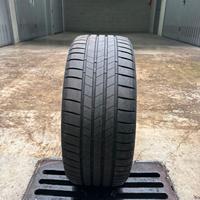 BRIDGESTONE 4 pneumatici 225/40 R18 92Y