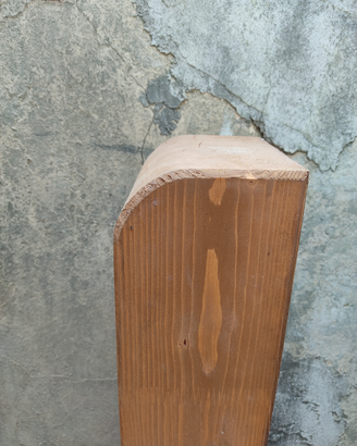 Pilastri in legno