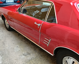 Vendita Ford Mustang