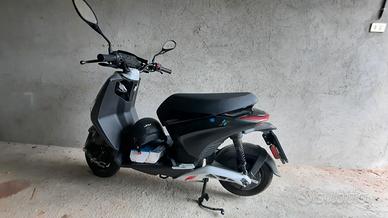 Piaggio 1 Active - 2024