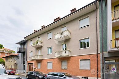 3 LOCALI A RIVOLI
