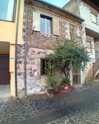Casa in pietra a Bonarcado