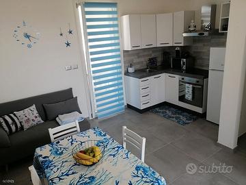 BILO ATTICI VISTAMARE A 200m SPIAGGIA LIDO MARINI