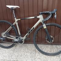 Gravel X strada elite carbon  tg S/M 52 verticale 