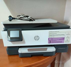 Stampante HP OfficeJet Pro 8122e