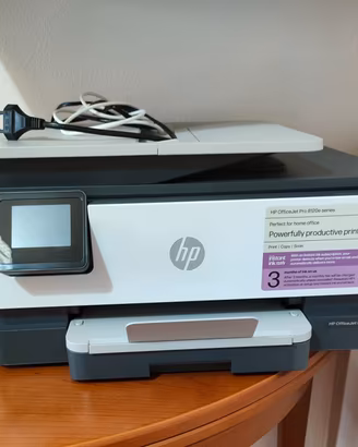 Stampante HP OfficeJet Pro 8122e